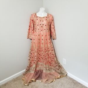 Sz L (fits 12-14ish imo) Coral/Peach 3/4 Sleeve Gown from India or Pakistan